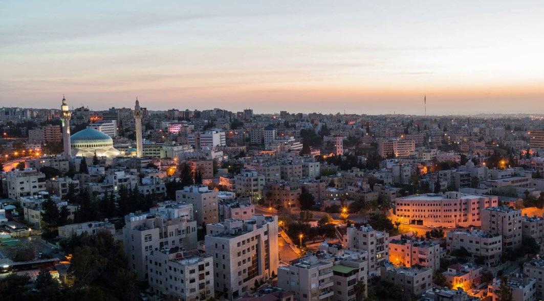 انحسار الكتلة الهوائية الحارة.. الخميس