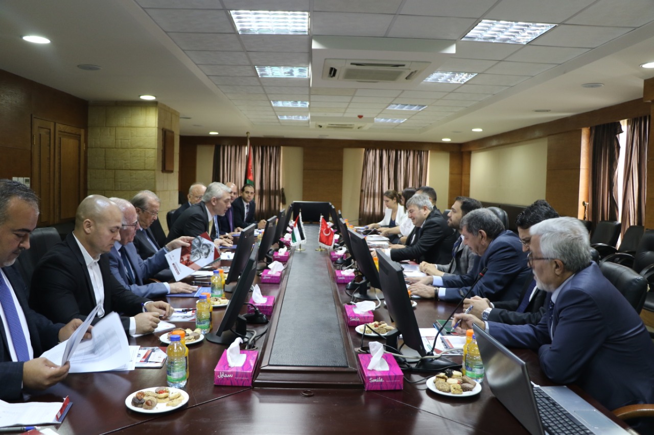 حرتوقه يدعو رجال الأعمال الأتراك للإستثمار