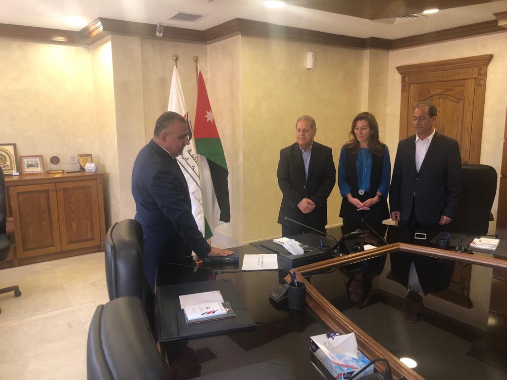 إرادة ملكية بتعيين الدكتور عواد الكرادشة