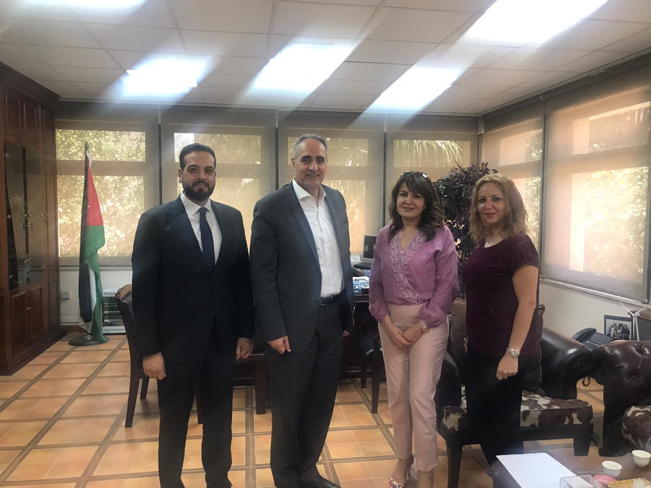 الرواشدة أمام مركز الشفافية الأردني: تعويض