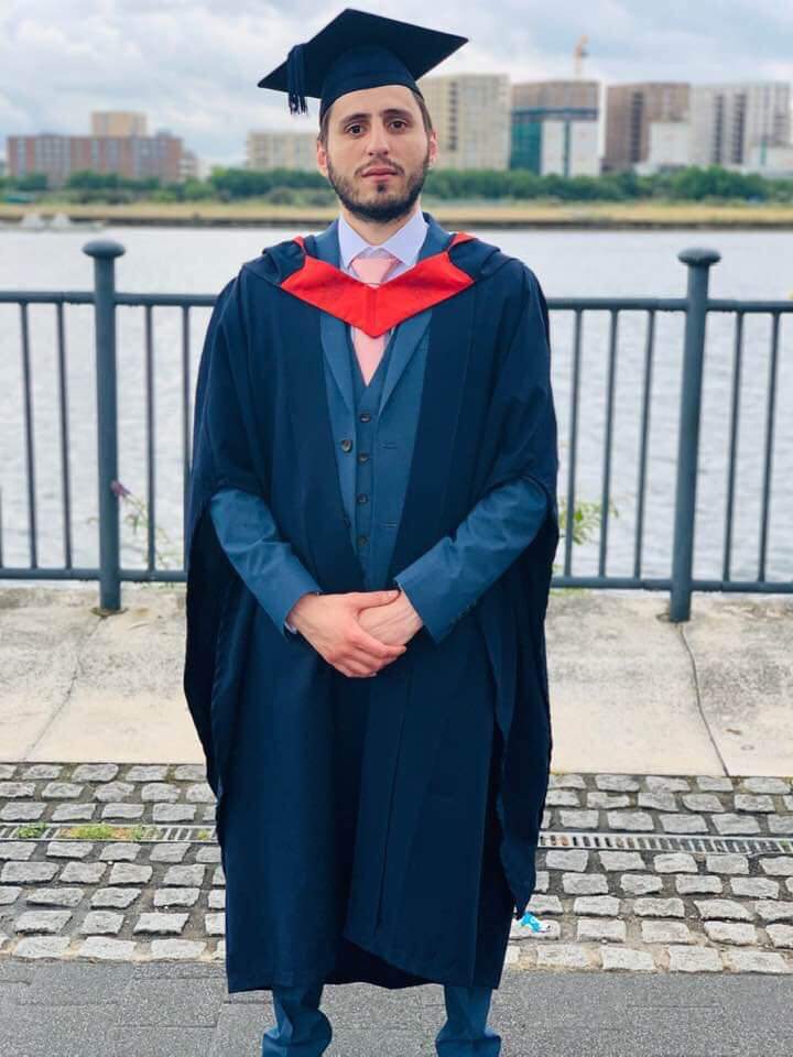 حمزة الجعبري.. مبروك التخرج