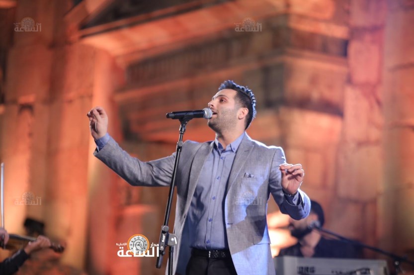 يحيى صويص يطرب جمهوره في جرش