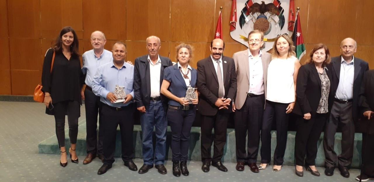 عن مسيرة الشاعرالمشيني هذاما استهل به