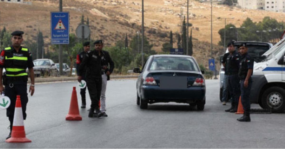 إنذارات عدلية وأحكام غيابية وإخطارات عن