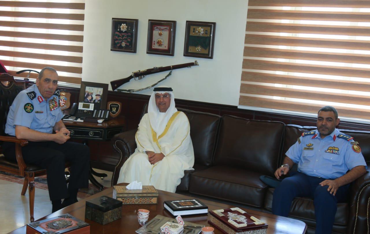 الحمود يستقبل السفير الاماراتي