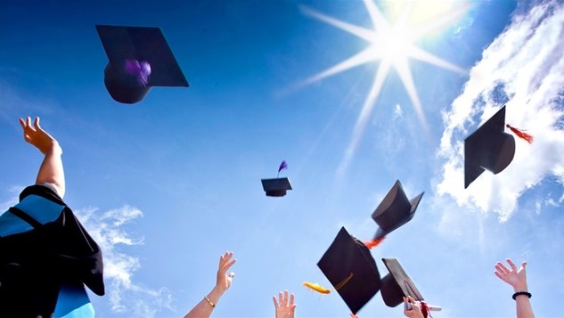 مبروك النجاح لـ رغد مصطفى اسماعيل