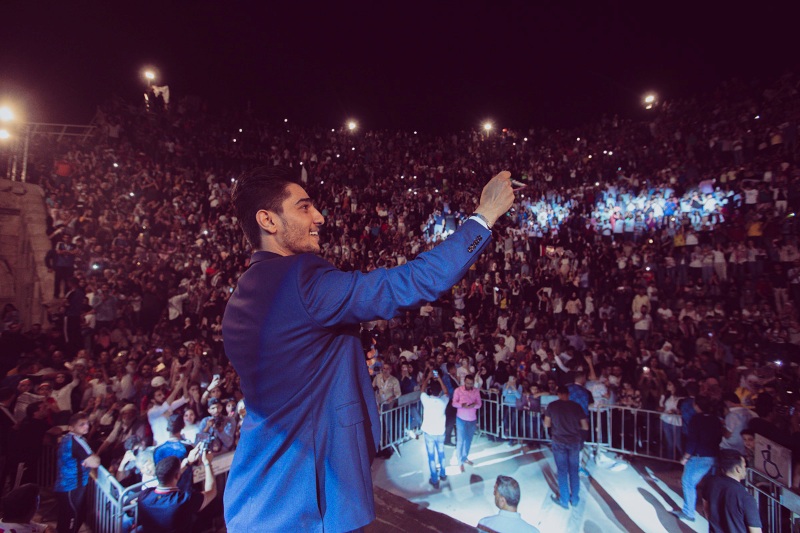 محمد عساف يعيد الالق للمسرح الجنوبي