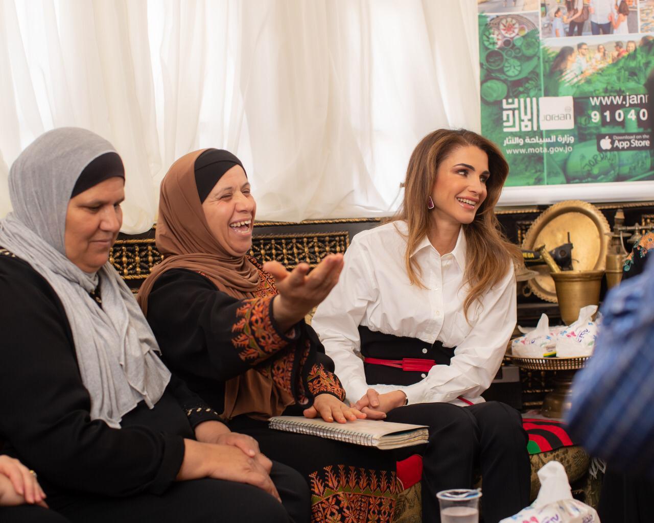 الملكة رانيا: قد ما احكي عن