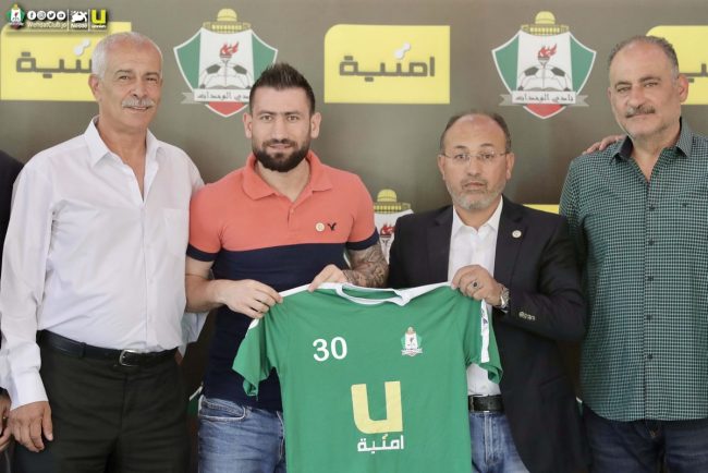 السوري فهد اليوسف.. وحداتي (صور)