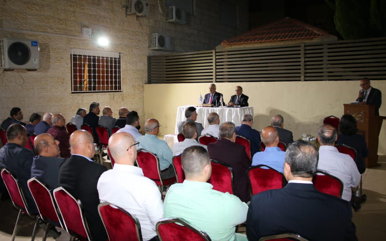 العناني: هذا هو سبيل الأردن للخروج