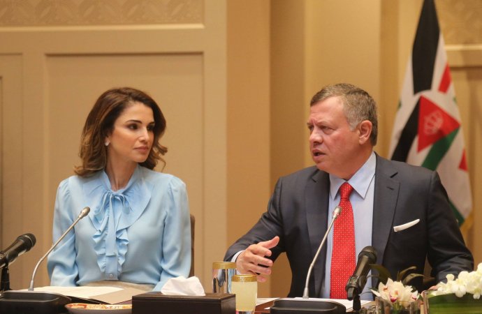 الملك: التحديات التي تواجه الأردن ليست