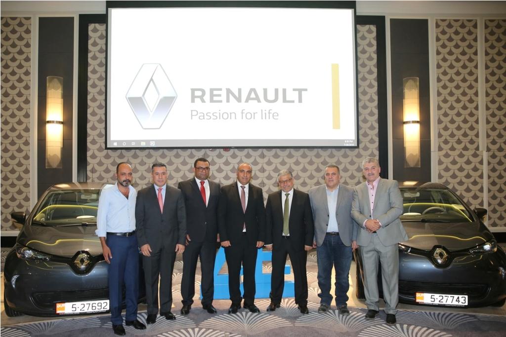 الأمانة تتسلم 100 مركبة كهربائية