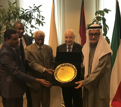 الرئيس السوداني الأسبق المشير عبدالرحمن سوار