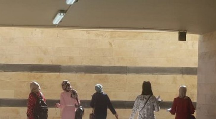 نفق مشاة الجامعة الأردنية يعود للحياة