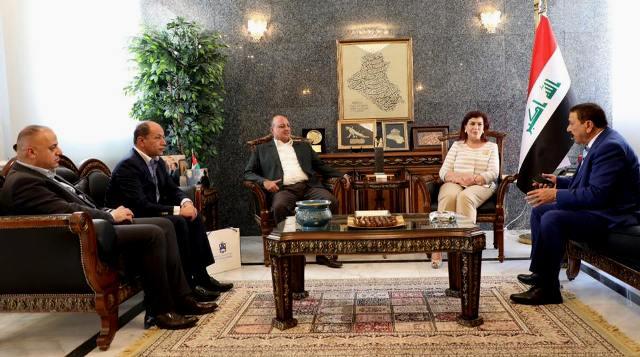 وفد اقتصادي من مجموعة الحوراني يزور