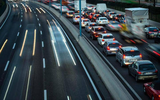 إسبانيا تلاحق السائقين المتهورين بالـ ’درونز‘