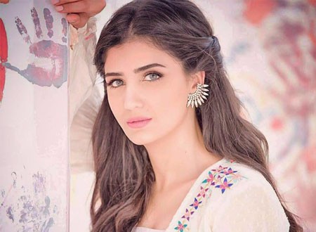 مي عمر: «ولد الغلابة» أصابني بعقدة..