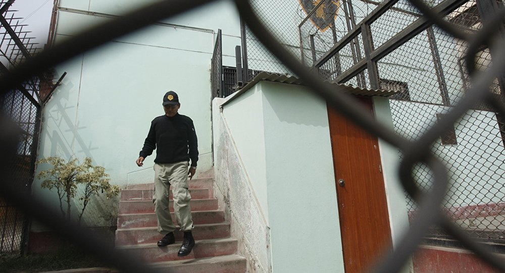 بالفيديو.. . حيلة غريبة للهروب من