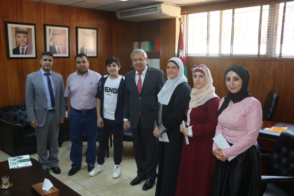 مجمع اللغة العربية يكرم الفائزين في