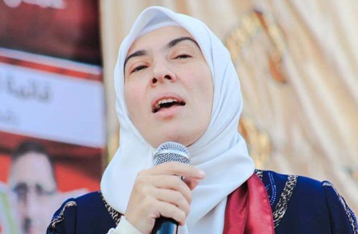 النائب طهبوب ترفض مقابلة المكتب السياسي