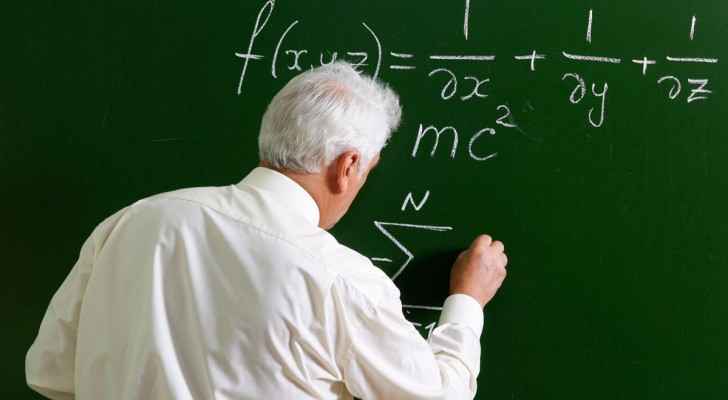 فرص عمل للمعلمين في إحدى دول