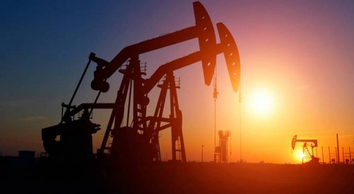 النفط يرتفع