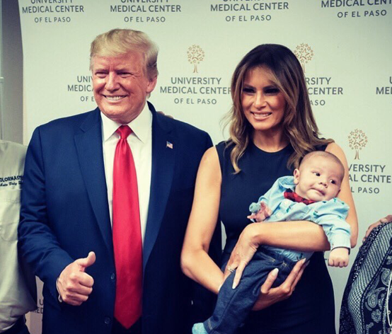 غضب في أمريكا بعد ابتسامة ترامب