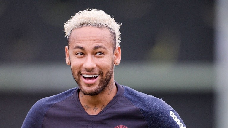 ريال مدريد يعرض راتبا خياليا على