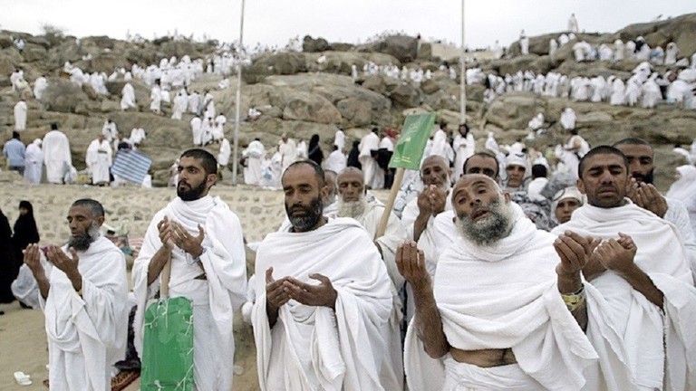 عدد الحجاج تجاوز 2.4 مليون شخص