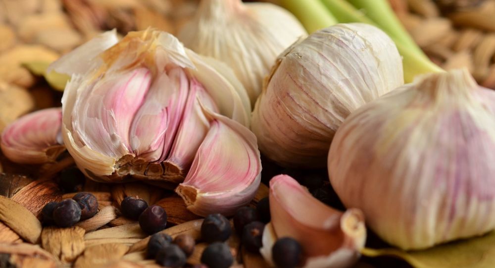 ضع الثوم تحت وسادتك وشاهد النتائج