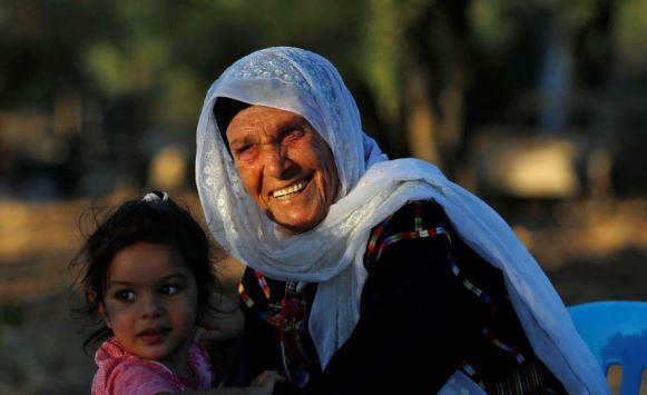 جدة رشيدة طليب: الله يدمر ترامب
