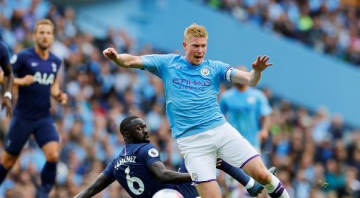 الفار يرغم مانشستر سيتي على تعادل