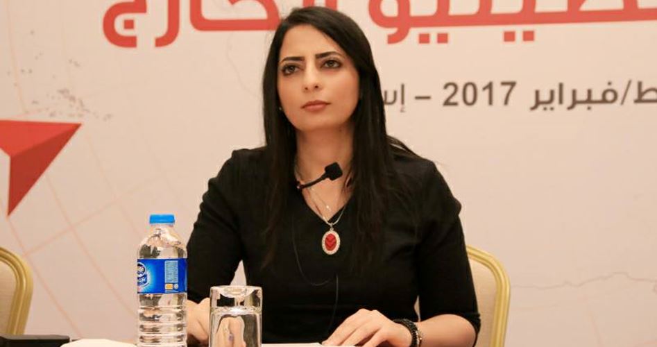 الاحتلال يمنع صحفية فلسطينية من دخول