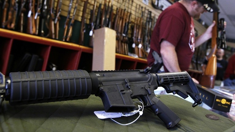 الولايات المتحدة تنجو من 3 مجازر