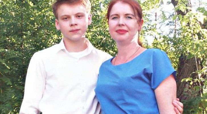 فتى روسي يقتل والديه وأخوته وجديه