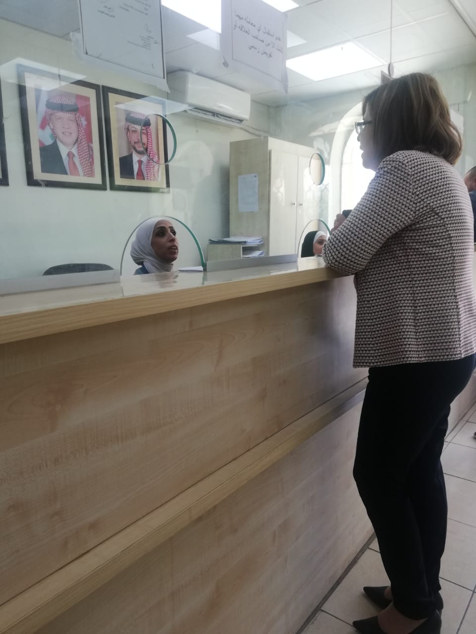 غوشة بزيارة مفاجئة لمديرية تلاع العلي