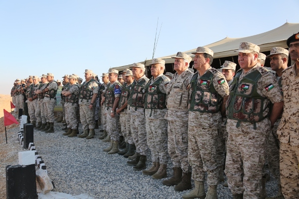 الحنيطي يتابع تمرينا تعبويا للمنطقة العسكرية