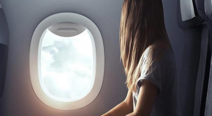 رومانية تعجب بشاب أردني ’وسيم‘ على