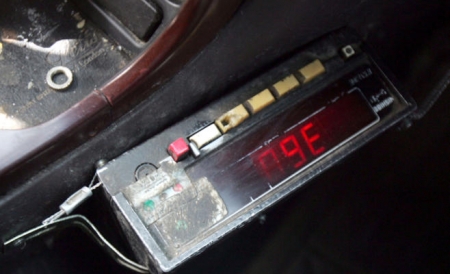 ضبط سائق مركبة عمومي تلاعب بعداد