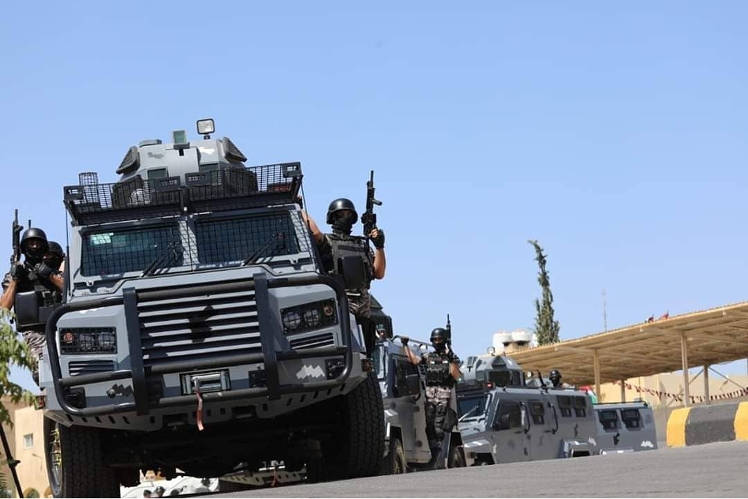 الدرك.. وإن عدانا جاهـــــــــل عبثا يجرب