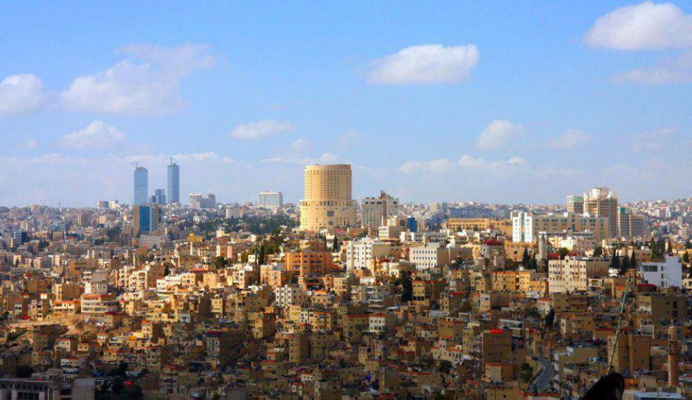 اجواء حارة نسبيا لثلاثة ايام