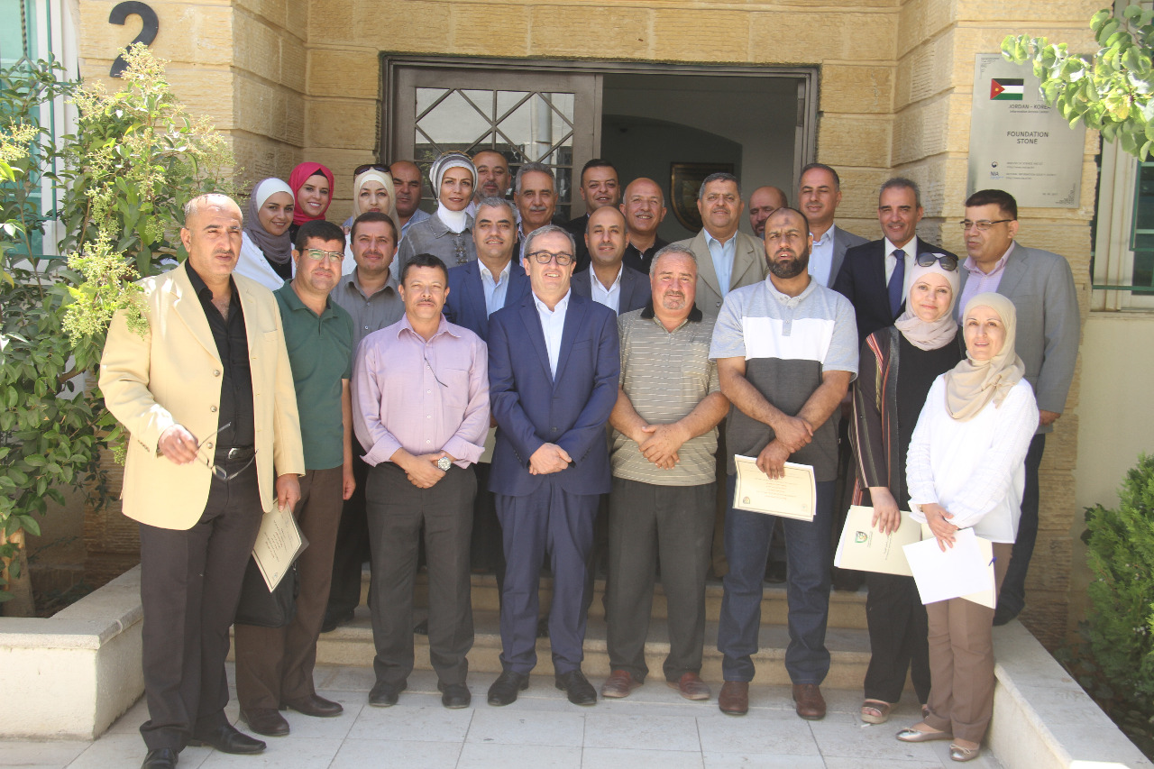 أنفوقه يرعى تخريج دورة التخطيط الاستراتيجي