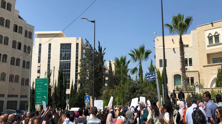 تواصل المظاهرات في الضفة الغربية بعد