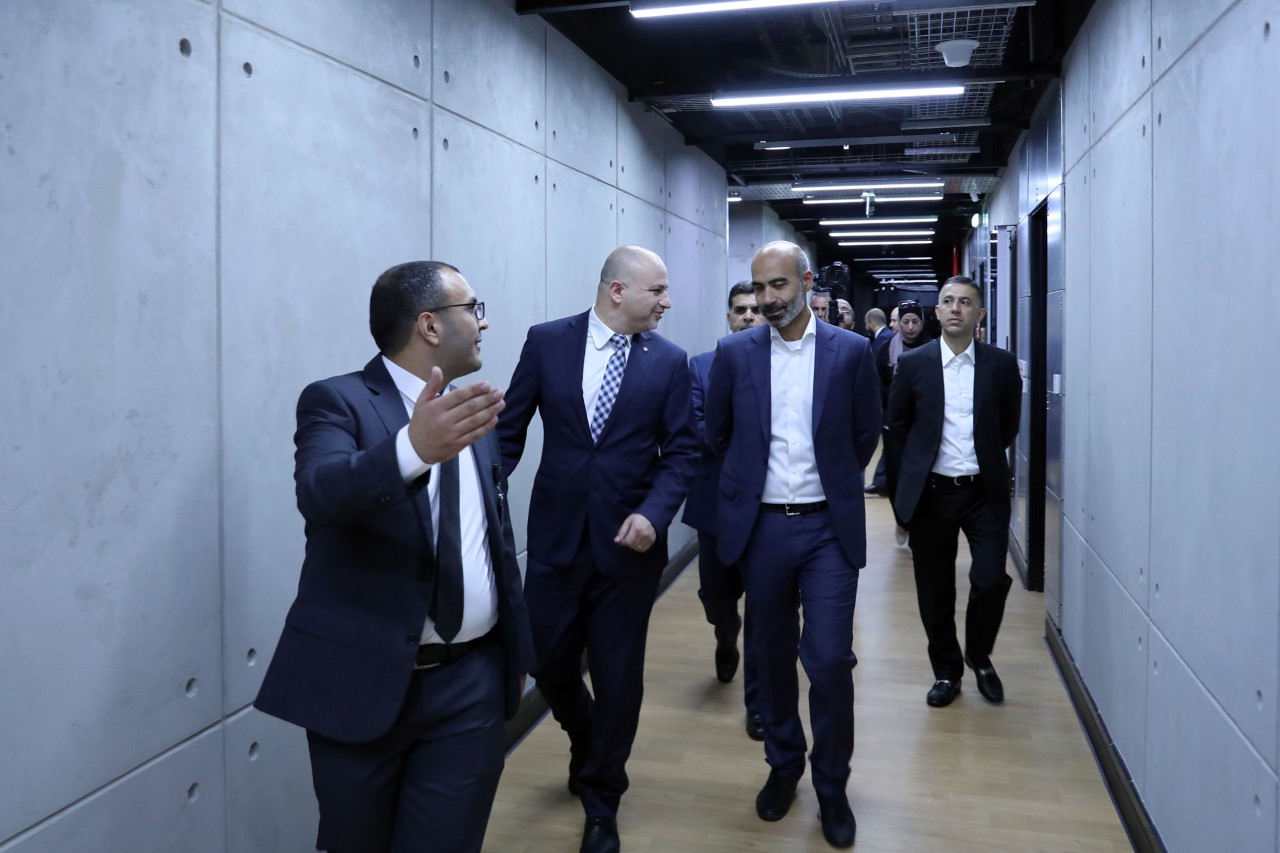 زين تطلق خدمات مركزها الإقليمي لتخزين