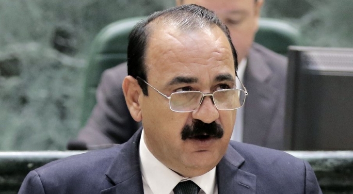 النائب القرعان يطالب الحكومة بضمان حماية