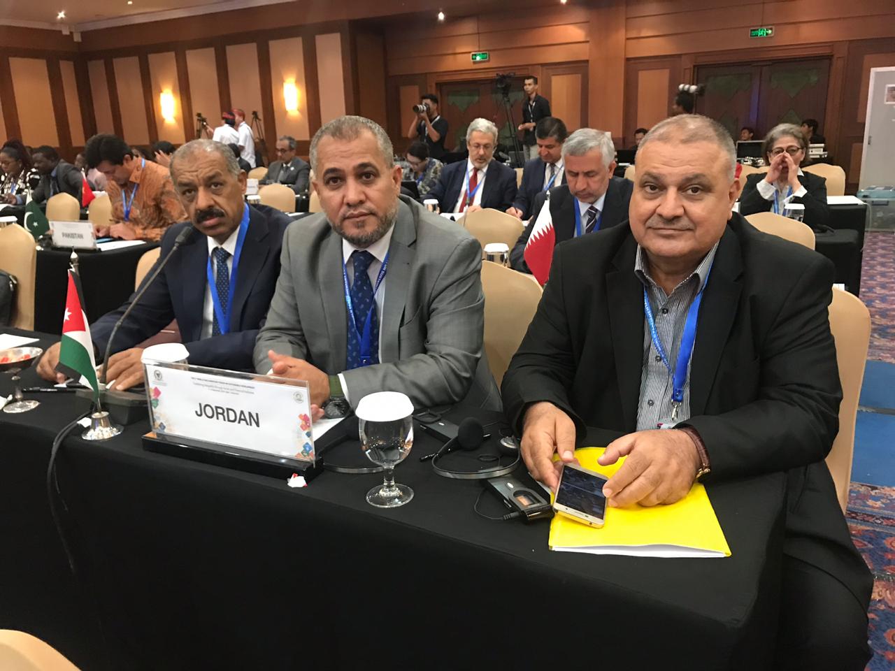 وفد نيابي يطالب المجتمع الدولي بالوقوف