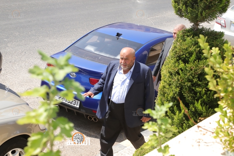 خليل عطية: سيتم الإفراج عن المعلمين