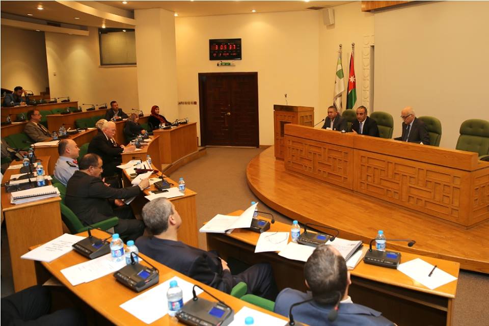 لجنة أمانة عمان تستمع من الشواربة