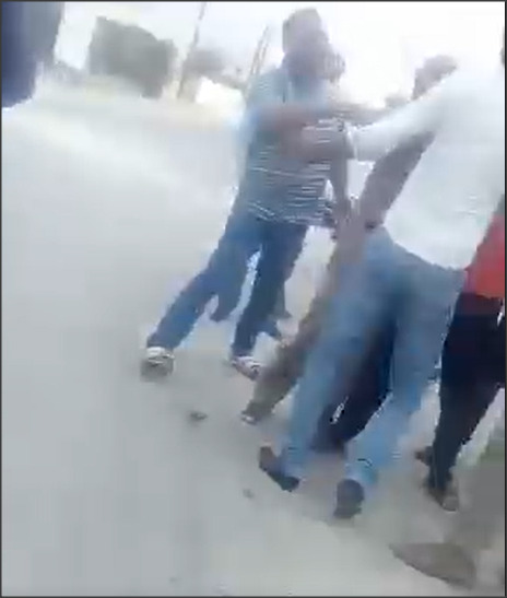 مشاجرة بين معلم والناشط على الفقراني