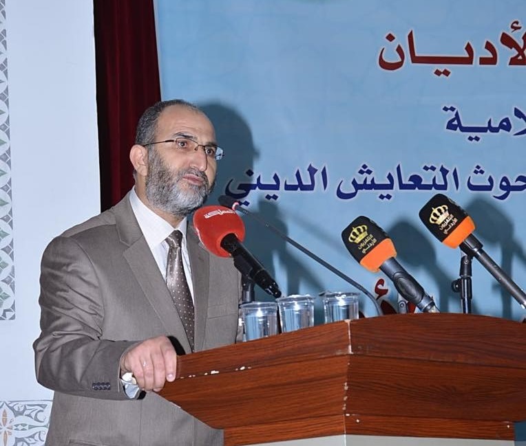 بعد نشر مدار الساعة.. الاوقاف تستجيب